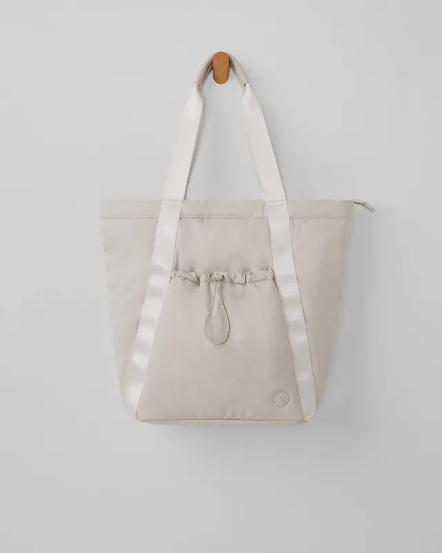 All Around Tote