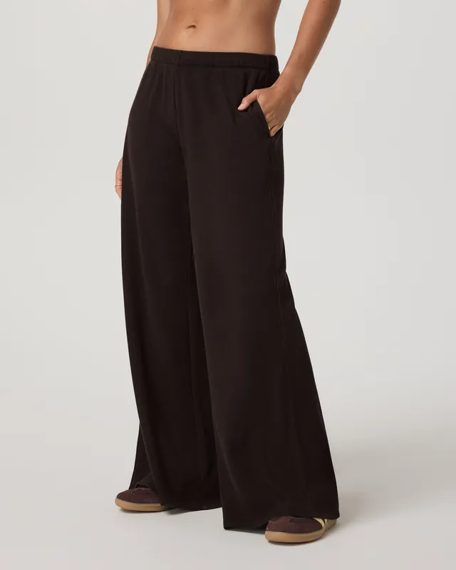 SK0001348-US20260706-143055-0 Waffle Wideleg Pant - Image 1