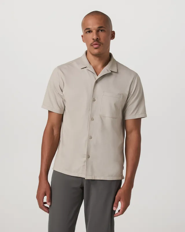 SK0001500-US20260706-143055-0 Short Sleeve Knit Oxford Camp Collar Button Down - Image 1