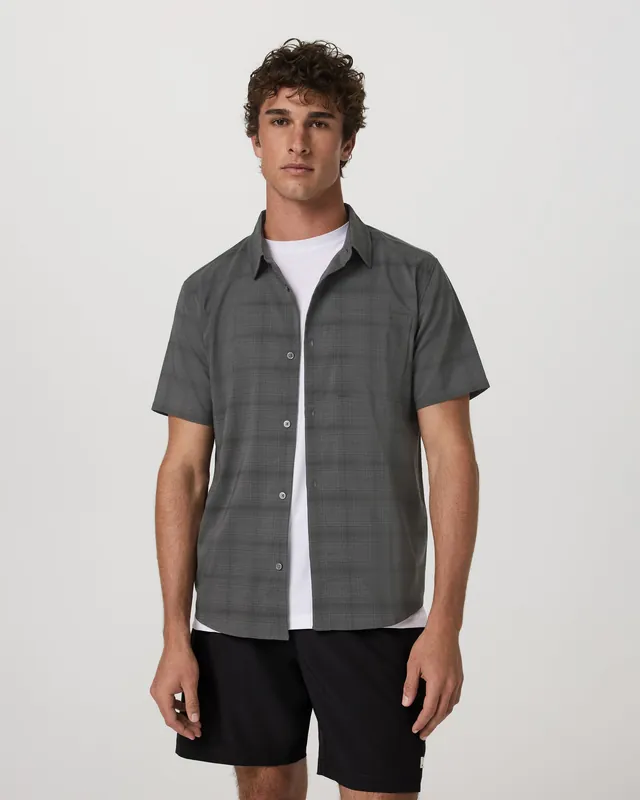 SK0001537-US20260706-143055-0 Short Sleeve Plaid Button Down Shirt - Image 1